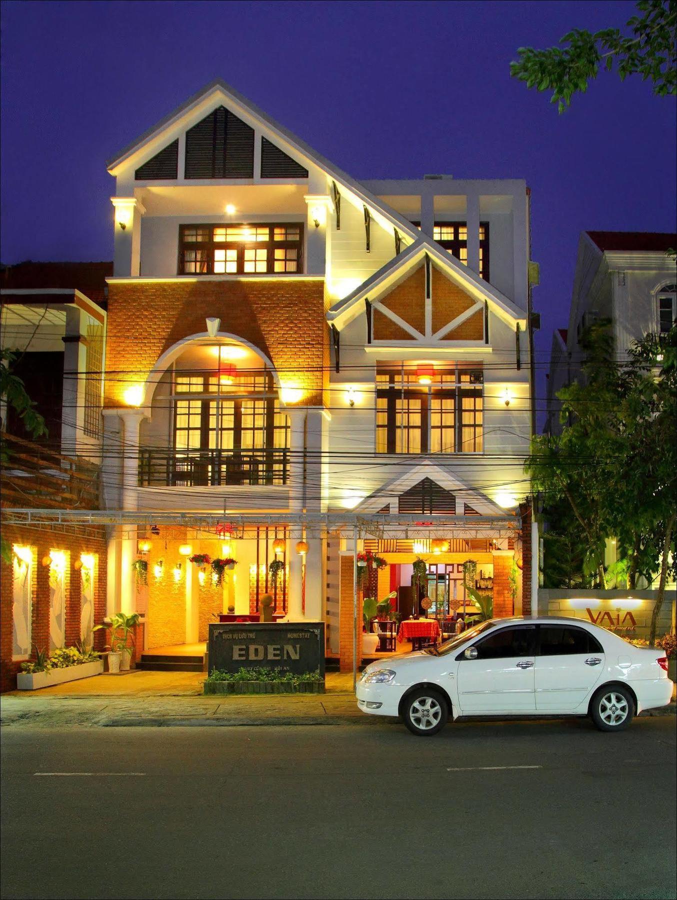 Eden Homestay Хойан Экстерьер фото
